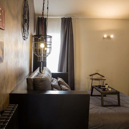 Industrial Apartment Near Duomo Милан Экстерьер фото