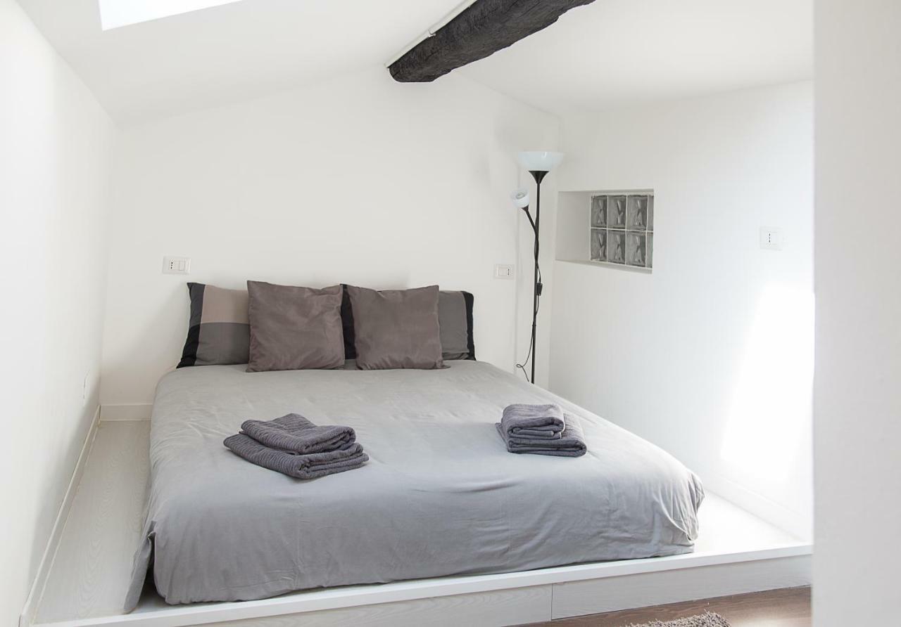 Industrial Apartment Near Duomo Милан Экстерьер фото