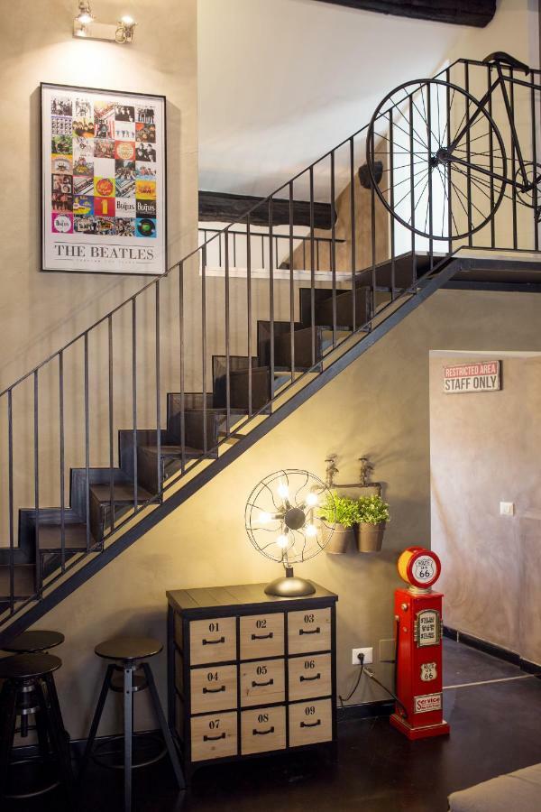 Industrial Apartment Near Duomo Милан Экстерьер фото