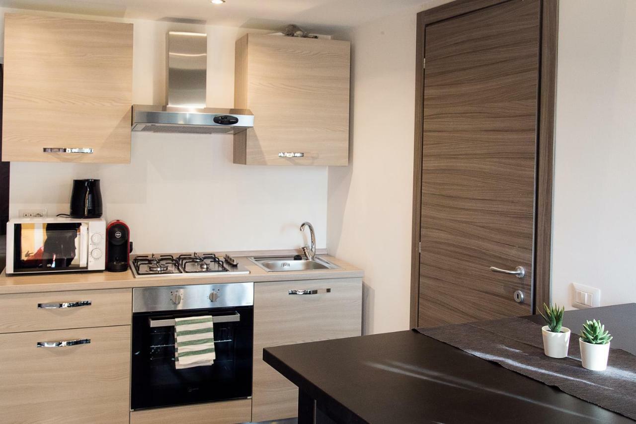 Industrial Apartment Near Duomo Милан Экстерьер фото