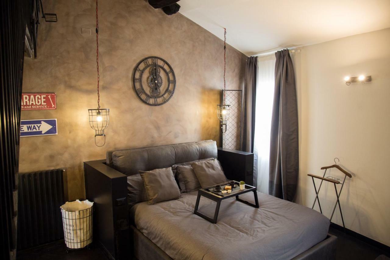 Industrial Apartment Near Duomo Милан Экстерьер фото